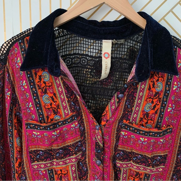 Anthropologie Cyrena Velvet Floral Embroidered Long Sleeve Tunic Boho bohemian M - Picture 2 of 10